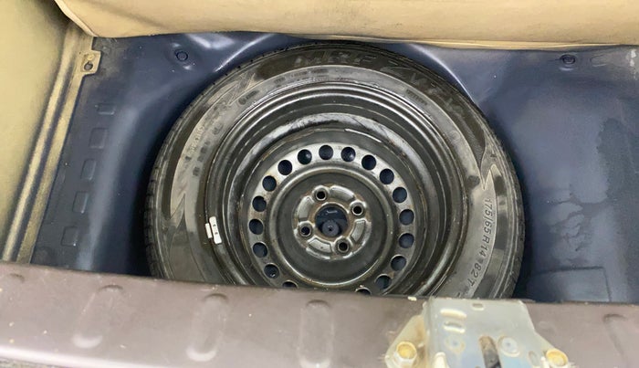 2015 Honda Brio E MT, Petrol, Manual, 69,369 km, Spare Tyre