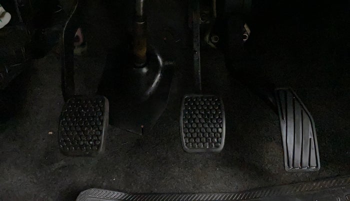 2017 Maruti Alto K10 VXI, Petrol, Manual, 17,167 km, Pedals