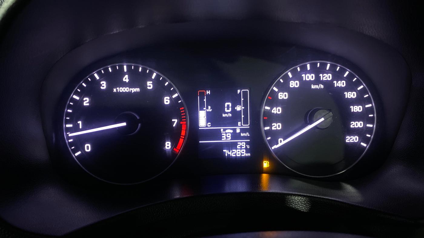 2018 Hyundai Creta SX 1.6 PETROL DUAL TONE, Petrol, Manual, 74,287 km, Odometer Image