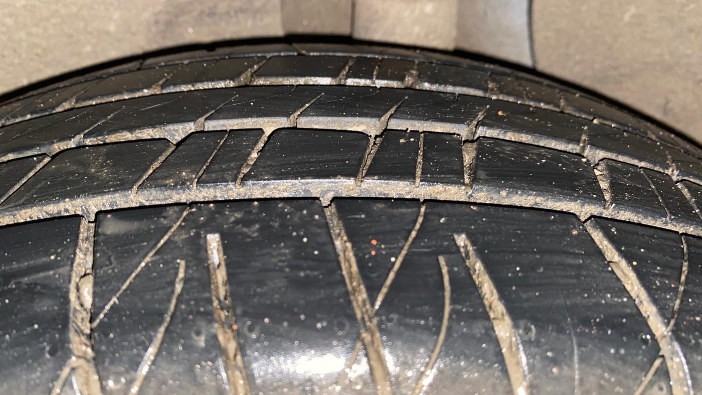 2018 Hyundai Creta SX 1.6 PETROL DUAL TONE, Petrol, Manual, 74,287 km, Left Rear Tyre Tread