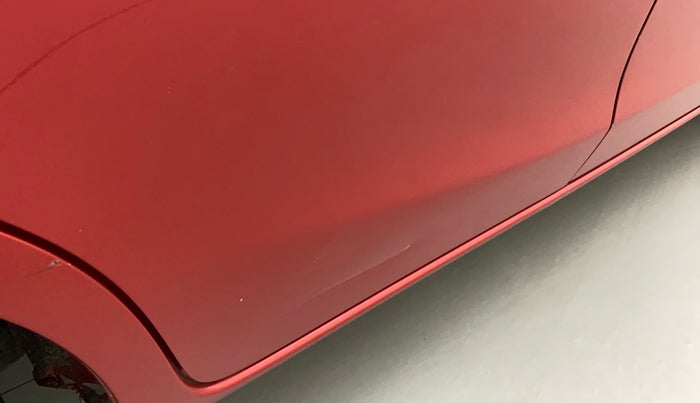 2011 Toyota Etios Liva V, Petrol, Manual, 27,013 km, Right rear door - Slightly dented