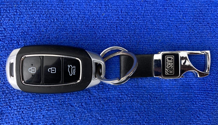2020 Hyundai Verna SX 1.5 CRDI AT, Diesel, Automatic, 45,062 km, Key Close Up