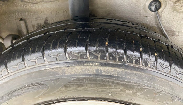 2017 Maruti Celerio ZXI AMT, Petrol, Automatic, 1,06,997 km, Right Rear Tyre Tread