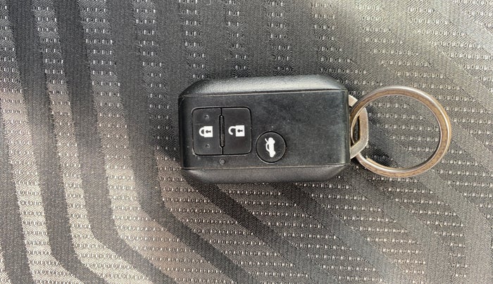 2018 Maruti Swift ZXI PLUS, Petrol, Manual, 87,992 km, Key Close Up