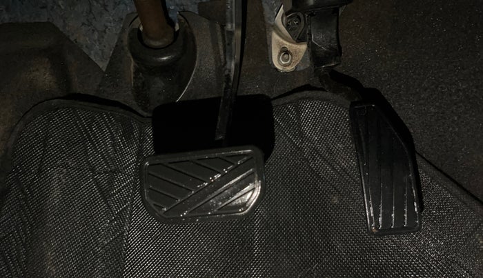 2019 Maruti New Wagon-R ZXI 1.2 AMT, Petrol, Automatic, 41,226 km, Pedals