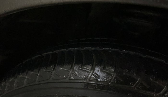 2019 Maruti New Wagon-R ZXI 1.2 AMT, Petrol, Automatic, 41,226 km, Right Front Tyre Tread