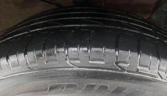2018 Hyundai Creta 1.6 SX AT PETROL, Petrol, Automatic, 63,972 km, Left Front Tyre Tread