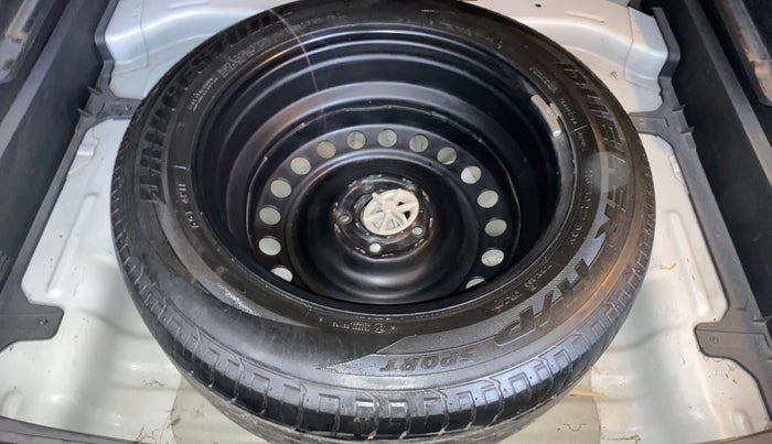 2016 Hyundai Creta SX PLUS AT 1.6 PETROL, Petrol, Automatic, 74,097 km, Spare Tyre