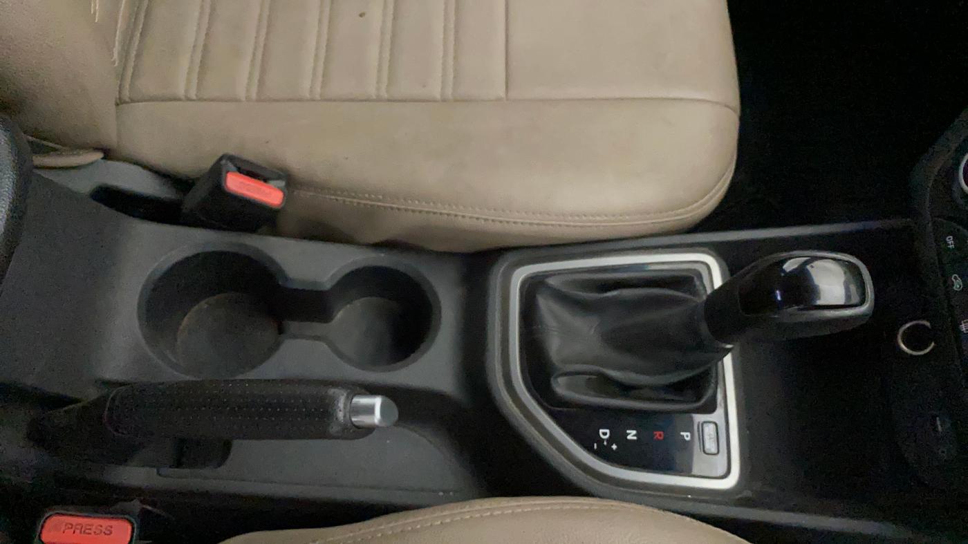 2016 Hyundai Creta SX PLUS AT 1.6 PETROL, Petrol, Automatic, 74,097 km, Gear Lever