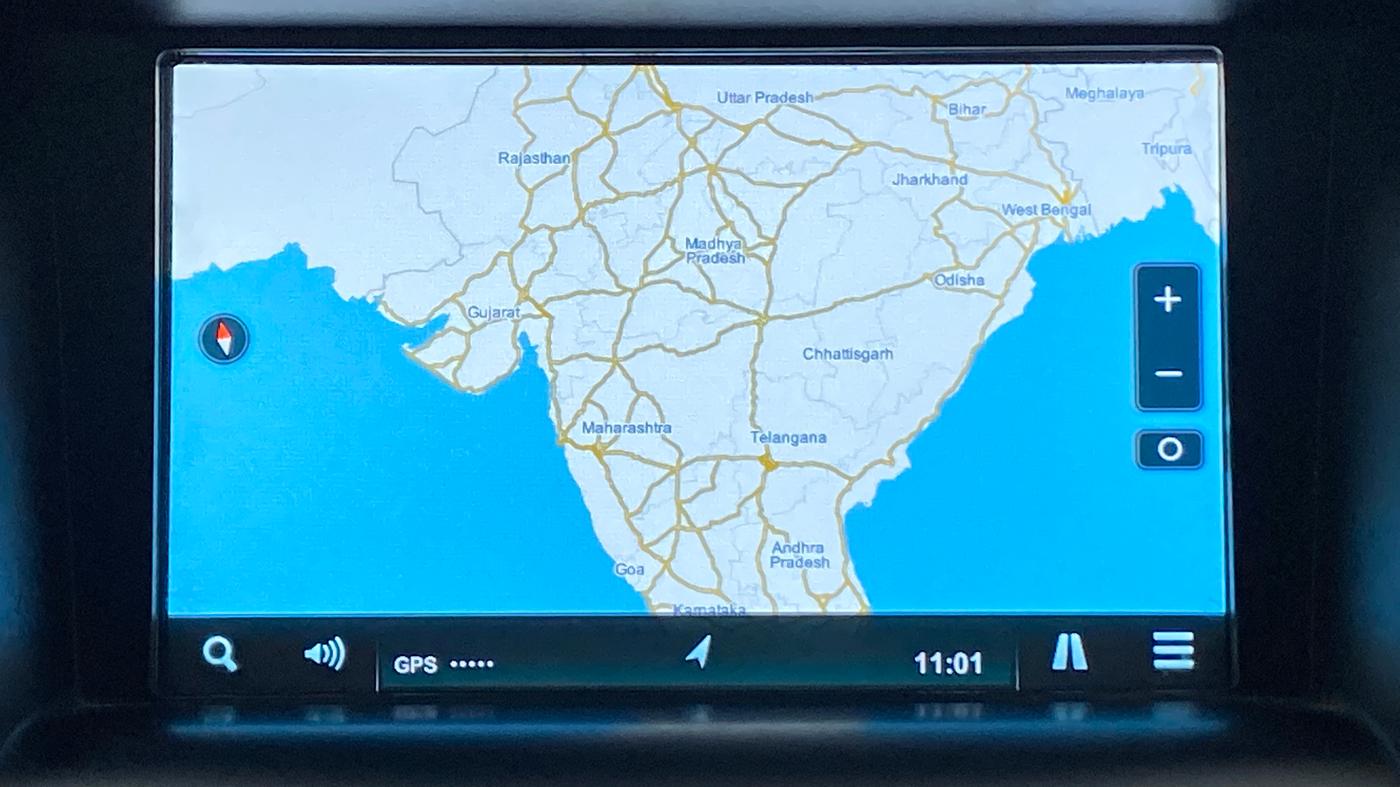 2016 Mahindra XUV500 W8 FWD AT, Diesel, Automatic, 69,471 km, Navigation System