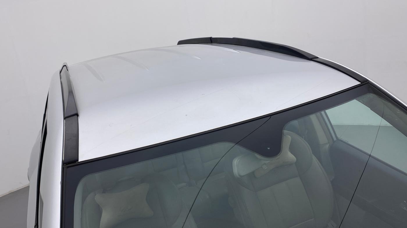 2016 Mahindra XUV500 W8 FWD AT, Diesel, Automatic, 69,471 km, Roof