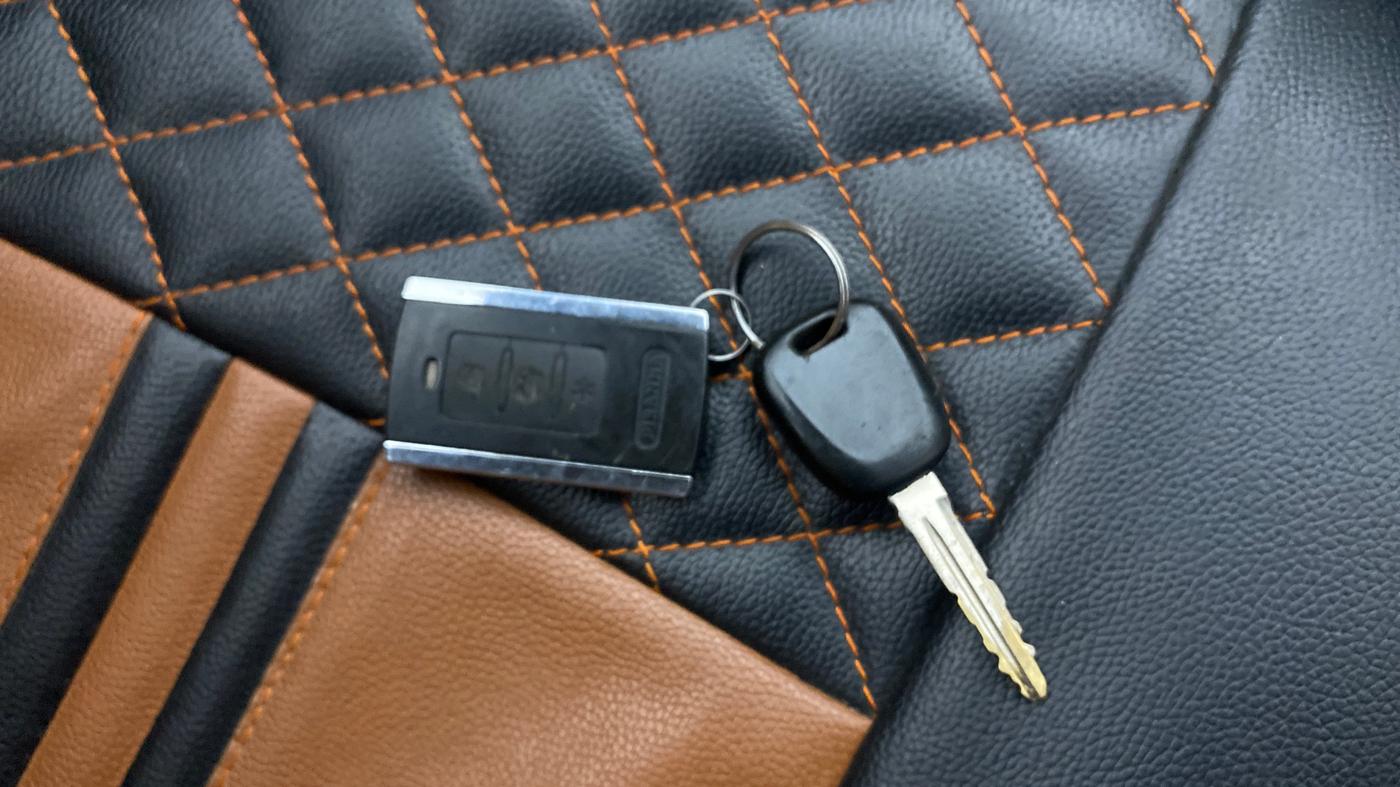 2018 Maruti Alto 800 LXI, Petrol, Manual, 64,166 km, Key Close Up