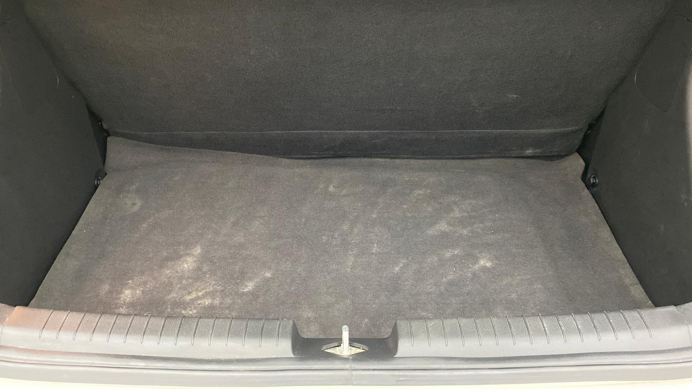 2018 Hyundai i20 Active 1.2 S, Petrol, Manual, 20,834 km, Boot Inside