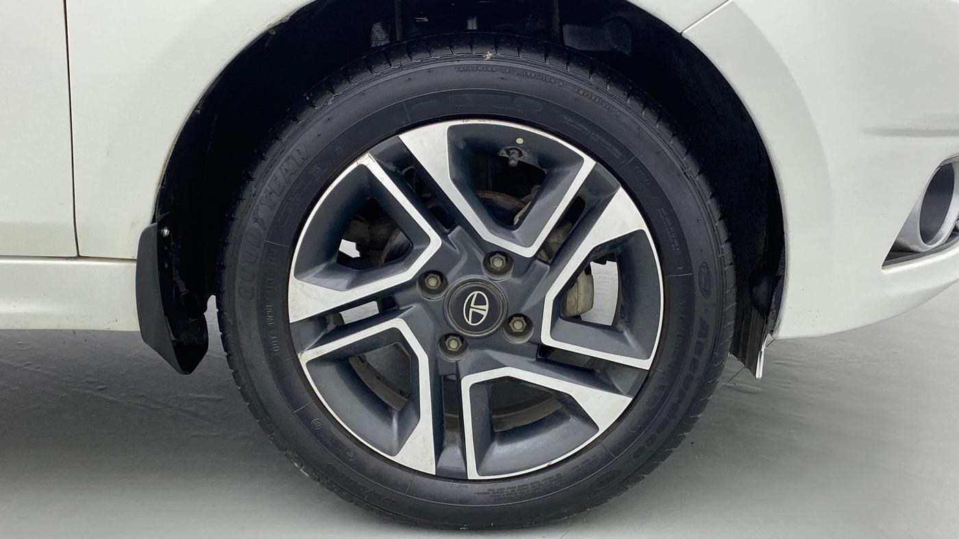2019 Tata TIGOR XZA PLUS PETROL, Petrol, Automatic, 64,071 km, Right Front Wheel