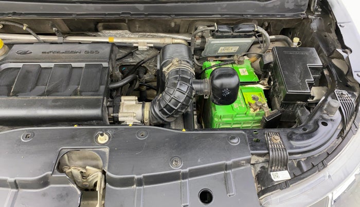 2018 Mahindra KUV 100 NXT K8 P 6 STR, Petrol, Manual, 34,541 km, Engine View - Left