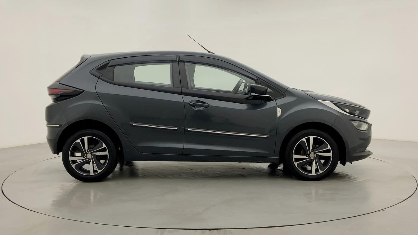 2020 Tata ALTROZ XZ 1.2, Petrol, Manual, 24,268 km, Right Side View