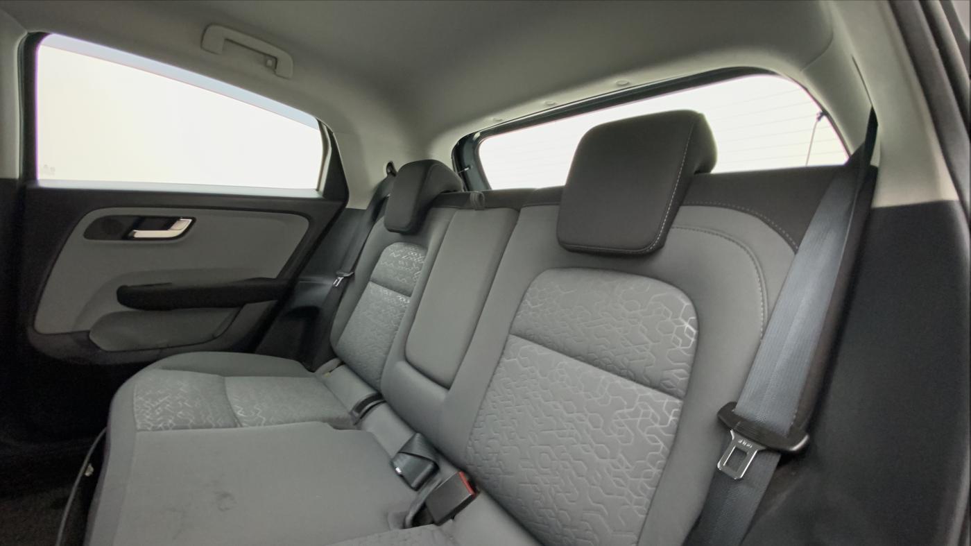 2020 Tata ALTROZ XZ 1.2, Petrol, Manual, 24,268 km, Right Side Rear Door Cabin