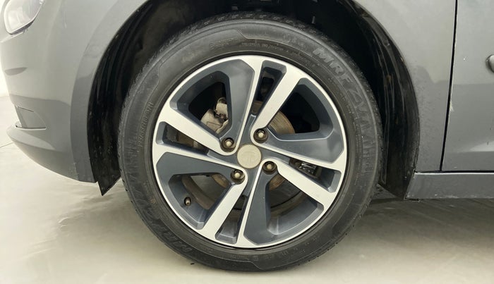 2020 Tata ALTROZ XZ 1.2, Petrol, Manual, 24,268 km, Left Front Wheel