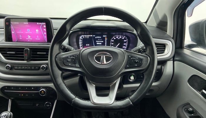 2020 Tata ALTROZ XZ 1.2, Petrol, Manual, 24,268 km, Steering Wheel Close Up