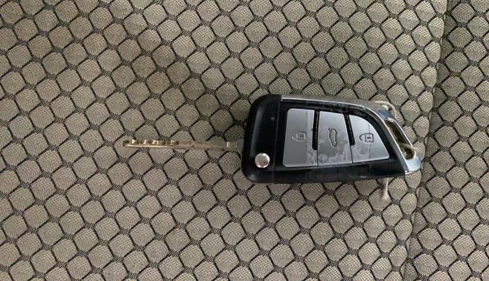 2022 Maruti New Wagon-R LXI CNG 1.0, CNG, Manual, 1,30,130 km, Key Close Up