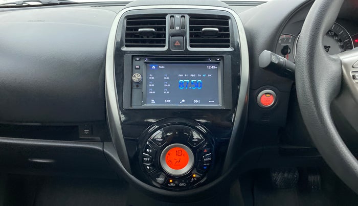 2017 Nissan Micra XV CVT, Petrol, Automatic, 26,504 km, Air Conditioner