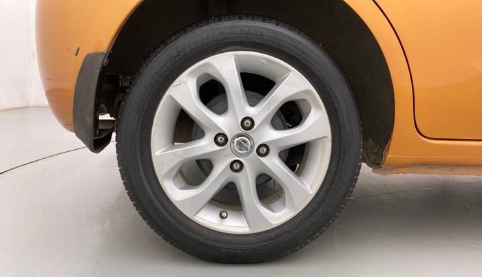 2017 Nissan Micra XV CVT, Petrol, Automatic, 26,504 km, Right Rear Wheel