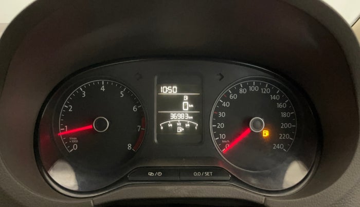 2016 Volkswagen Vento HIGHLINE 1.6 MPI, Petrol, Manual, 36,943 km, Odometer Image