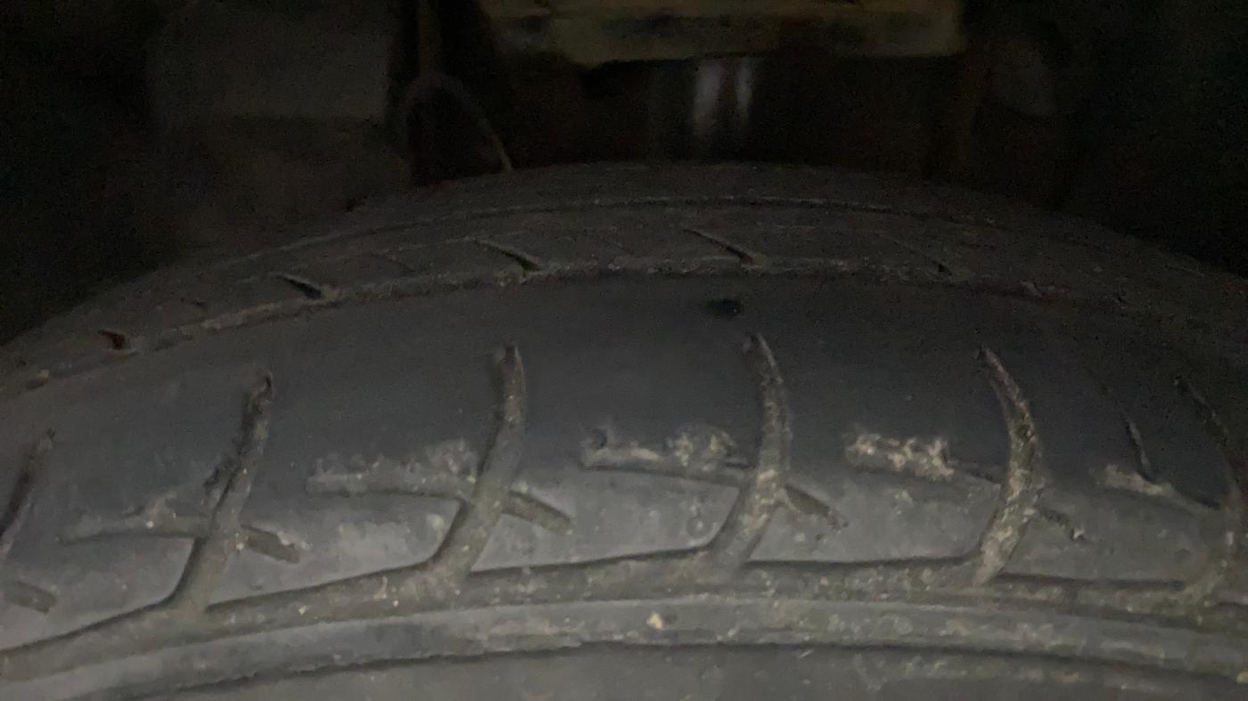 2018 Tata Tiago XZA PETROL, Petrol, Automatic, 66,637 km, Left Front Tyre Tread