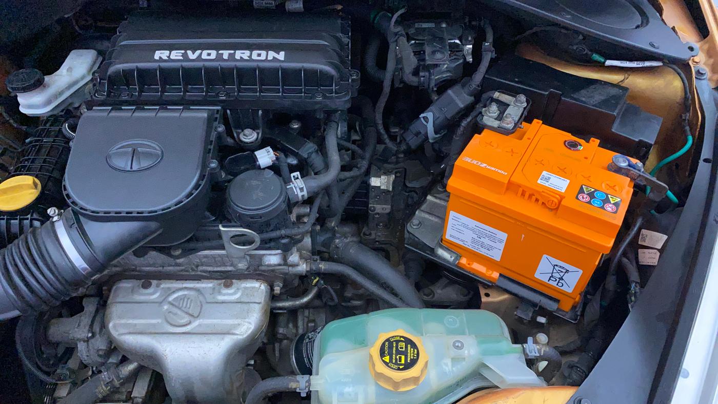 2018 Tata Tiago XZA PETROL, Petrol, Automatic, 66,637 km, Engine View - Left