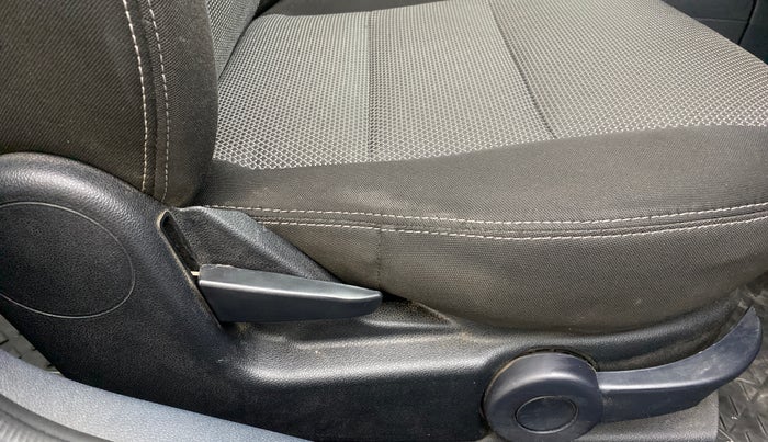 2013 Ford Classic CLXI 1.4 DIESEL, Diesel, Manual, 70,498 km, Driver Side Adjustment Panel