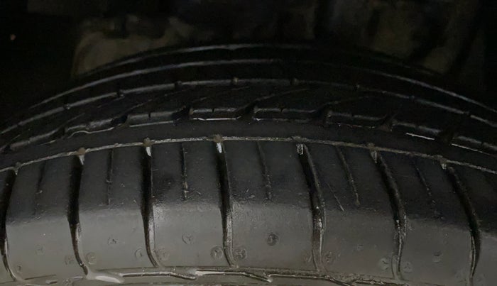 2019 Tata NEXON XE PETROL, Petrol, Manual, 38,512 km, Left Front Tyre Tread