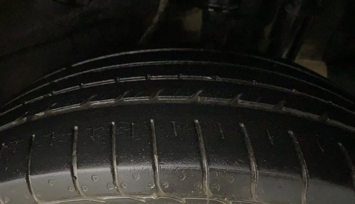 2019 Tata NEXON XE PETROL, Petrol, Manual, 38,512 km, Left Rear Tyre Tread