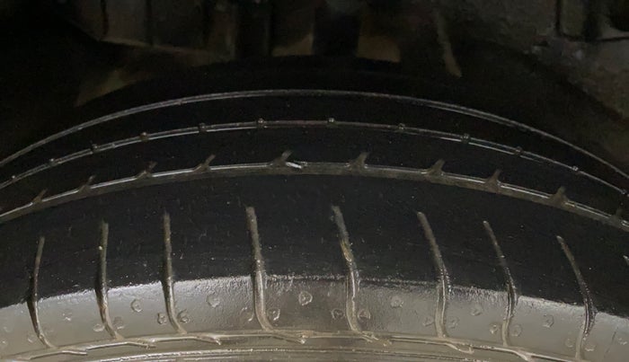 2019 Tata NEXON XE PETROL, Petrol, Manual, 38,512 km, Right Rear Tyre Tread