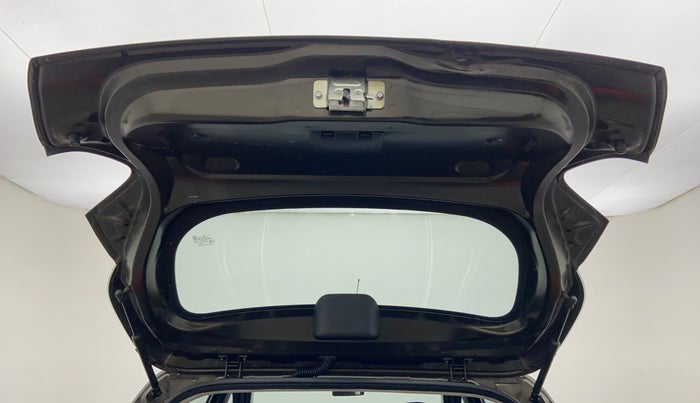 2018 Renault Kwid RXT 1.0 EASY-R AT OPTION, Petrol, Automatic, 67,850 km, Boot Door Open