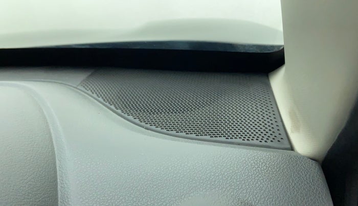 2018 Renault Kwid RXT 1.0 EASY-R AT OPTION, Petrol, Automatic, 67,850 km, Speaker