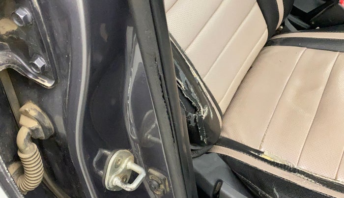 2018 Hyundai Grand i10 MAGNA 1.2 KAPPA VTVT, CNG, Manual, 94,340 km, Driver-side door - Beading has minor damage
