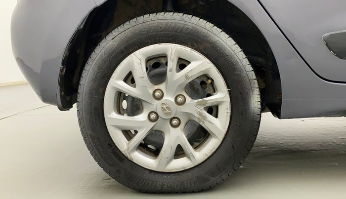 2018 Hyundai Grand i10 MAGNA 1.2 KAPPA VTVT, CNG, Manual, 94,340 km, Right Rear Wheel