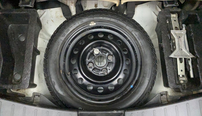 2014 Maruti Wagon R 1.0 VXI, Petrol, Manual, 99,572 km, Spare Tyre