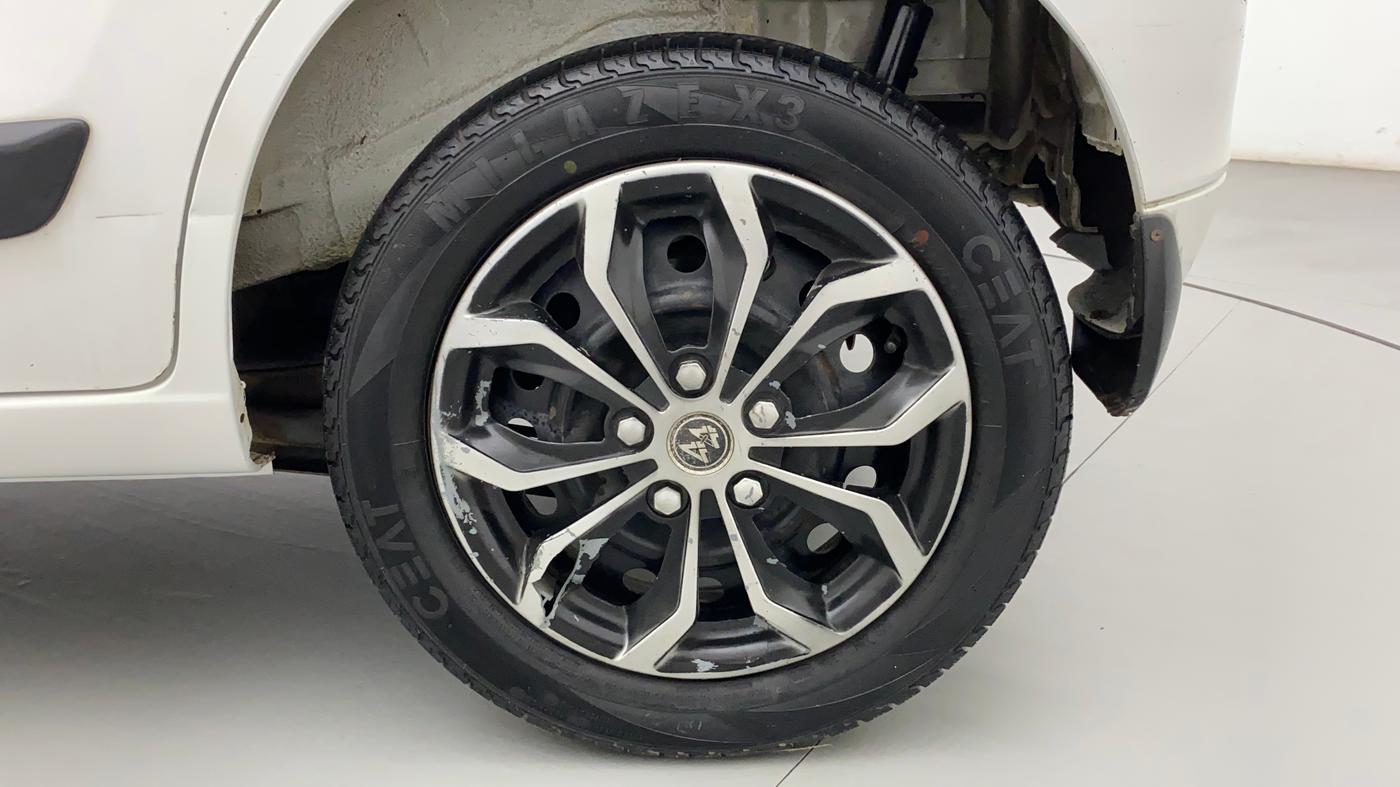 2014 Maruti Wagon R 1.0 VXI, Petrol, Manual, 99,572 km, Left Rear Wheel