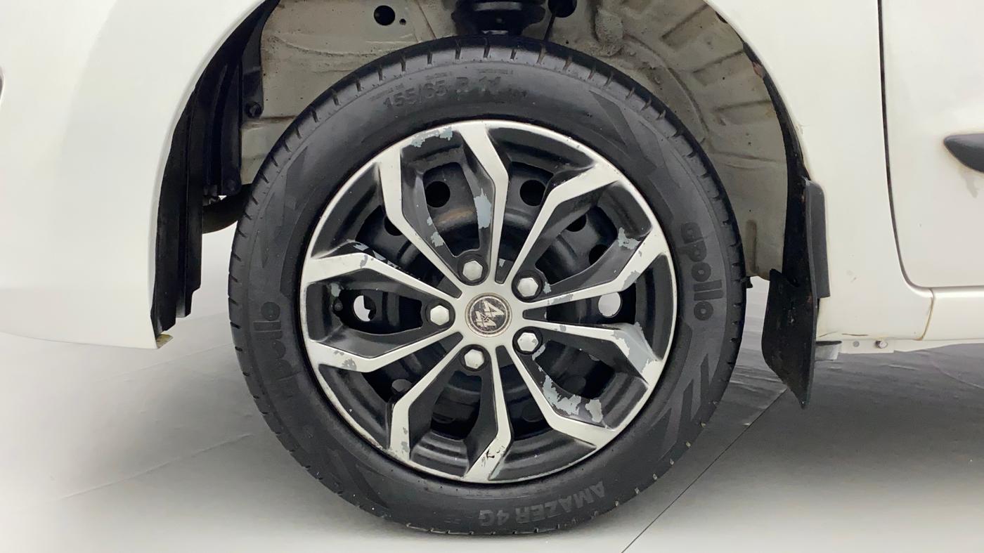 2014 Maruti Wagon R 1.0 VXI, Petrol, Manual, 99,572 km, Left Front Wheel