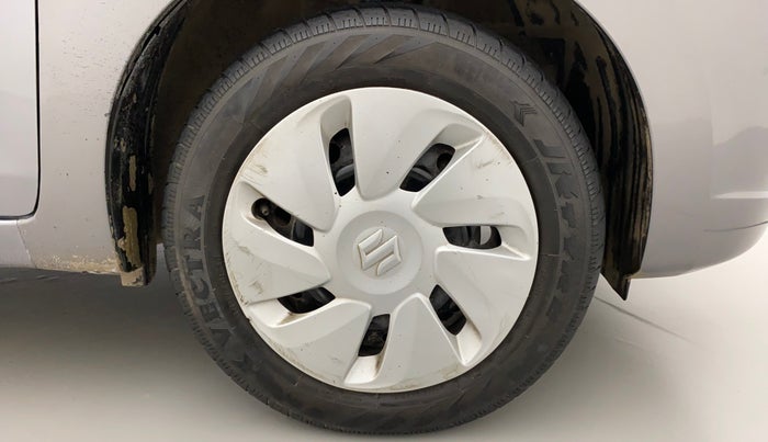 2015 Maruti Celerio VXI AMT, Petrol, Automatic, 34,285 km, Right Front Wheel