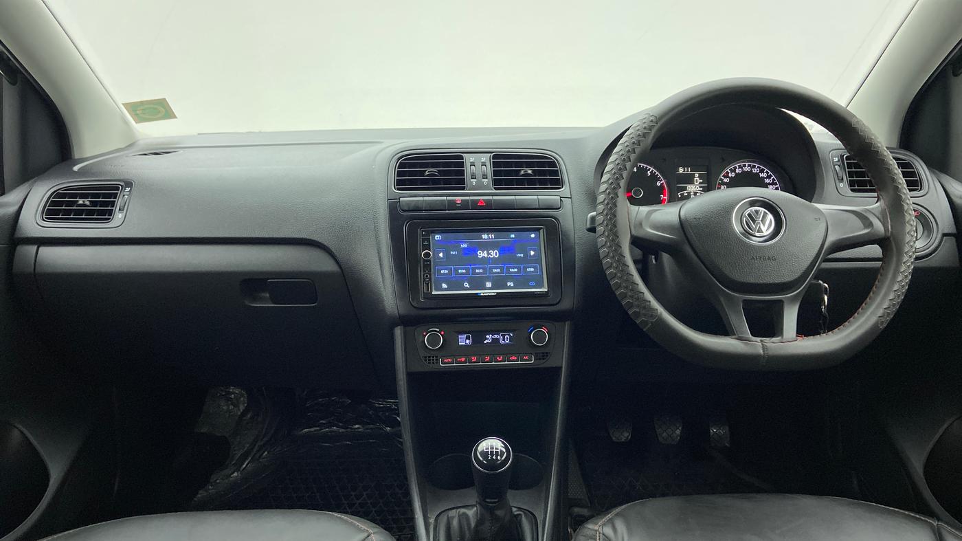2021 Volkswagen Polo COMFORTLINE 1.0 TSI MT, Petrol, Manual, 13,703 km, Dashboard