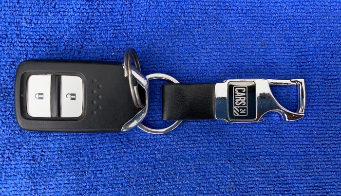 2017 Honda BR-V 1.5L I-VTEC VX, Petrol, Manual, 73,656 km, Key Close Up