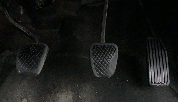 2017 Honda BR-V 1.5L I-VTEC VX, Petrol, Manual, 73,656 km, Pedals