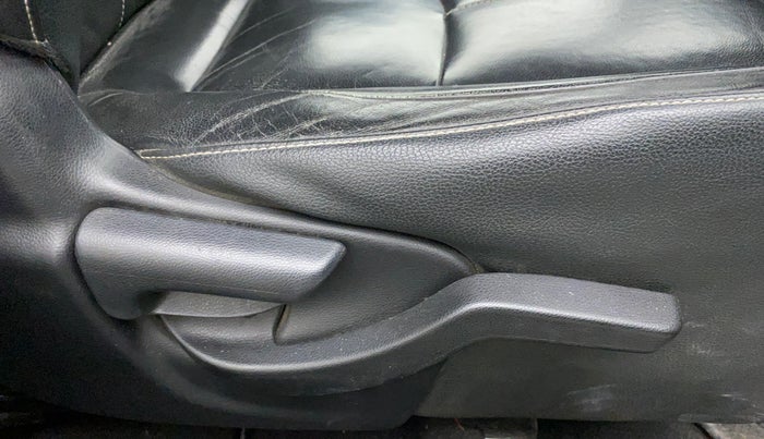 2017 Honda BR-V 1.5L I-VTEC VX, Petrol, Manual, 73,656 km, Driver Side Adjustment Panel