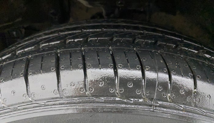 2017 Honda BR-V 1.5L I-VTEC VX, Petrol, Manual, 73,656 km, Left Front Tyre Tread