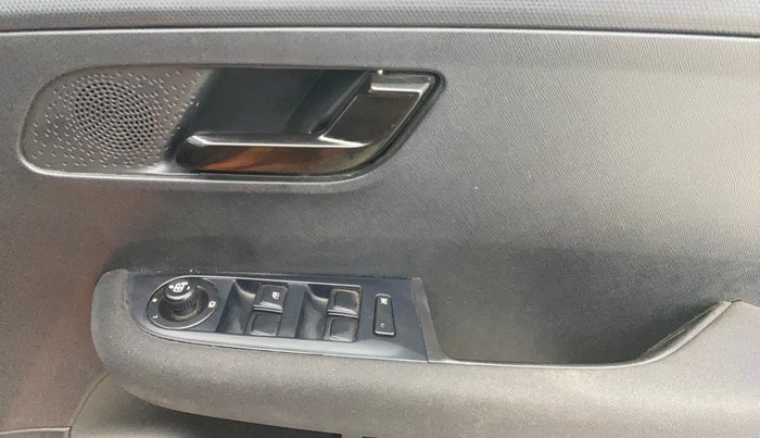 2024 Tata ALTROZ Racer R3, Petrol, Manual, 5,402 km, Driver Side Door Panels Control