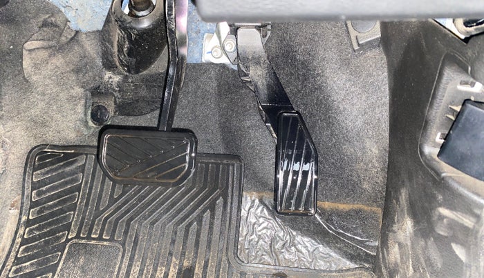 2019 Maruti S PRESSO VXI PLUS AMT, Petrol, Automatic, 40,213 km, Pedals