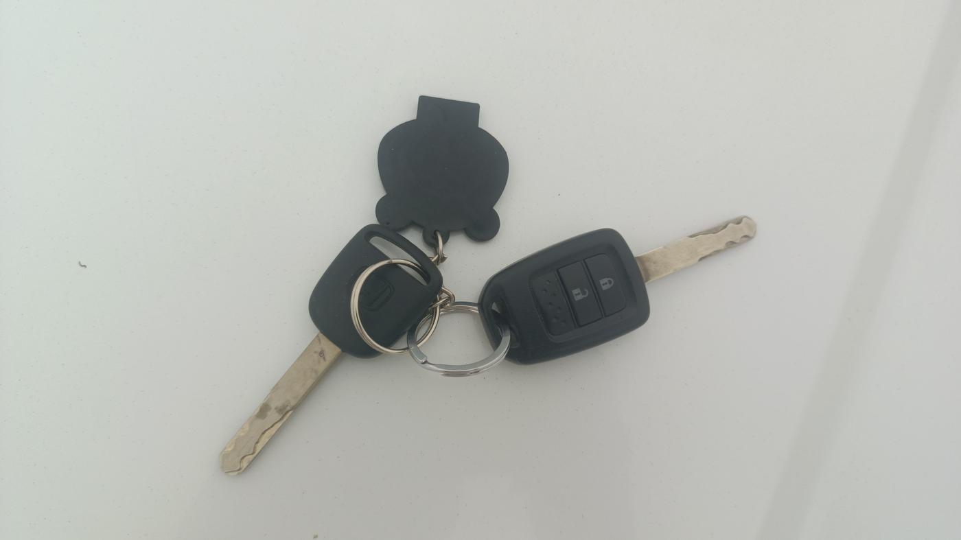 2018 Honda WR-V 1.2L I-VTEC VX MT, Petrol, Manual, 25,617 km, Key Close Up