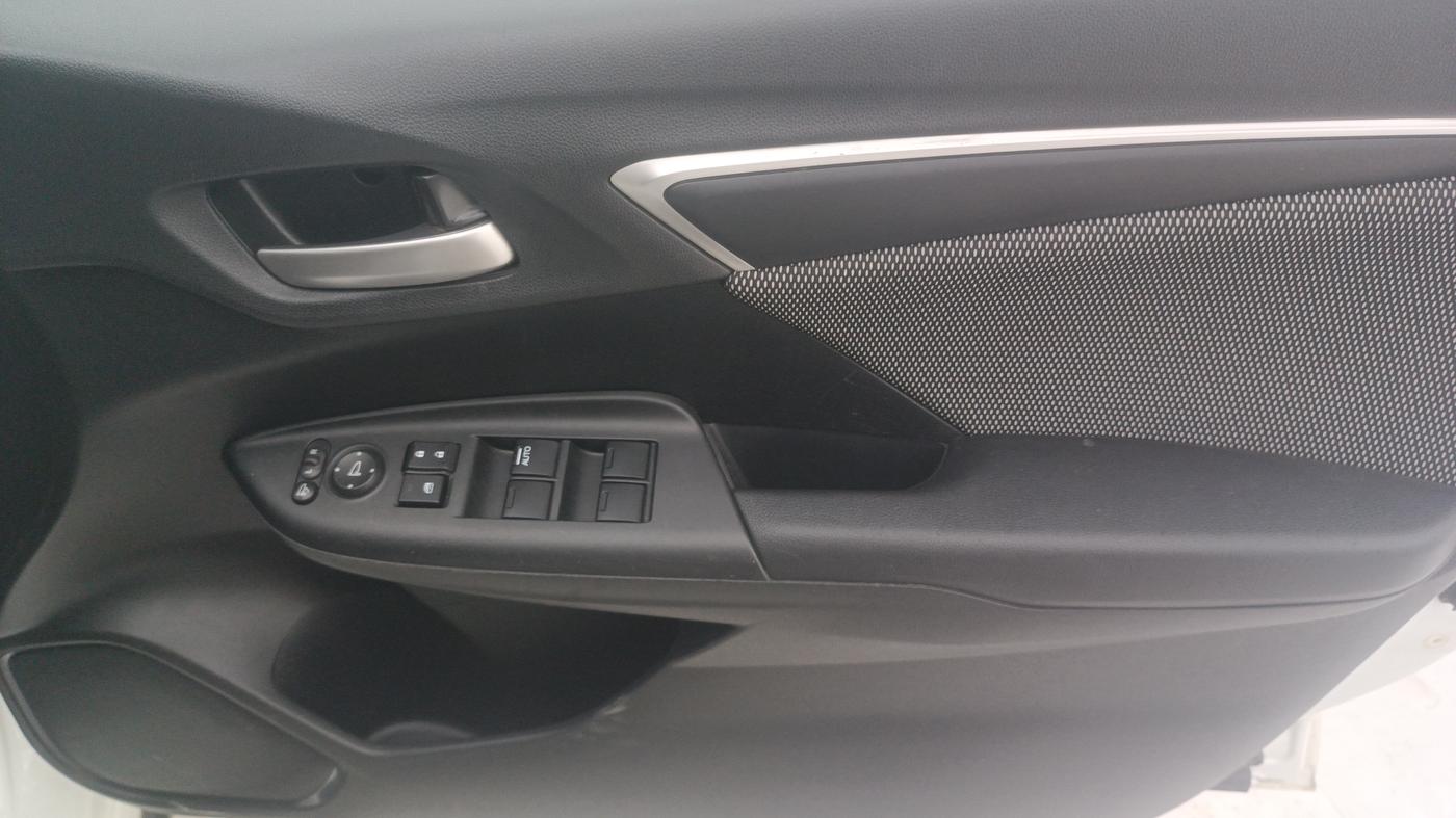 2018 Honda WR-V 1.2L I-VTEC VX MT, Petrol, Manual, 25,617 km, Driver Side Door Panels Control